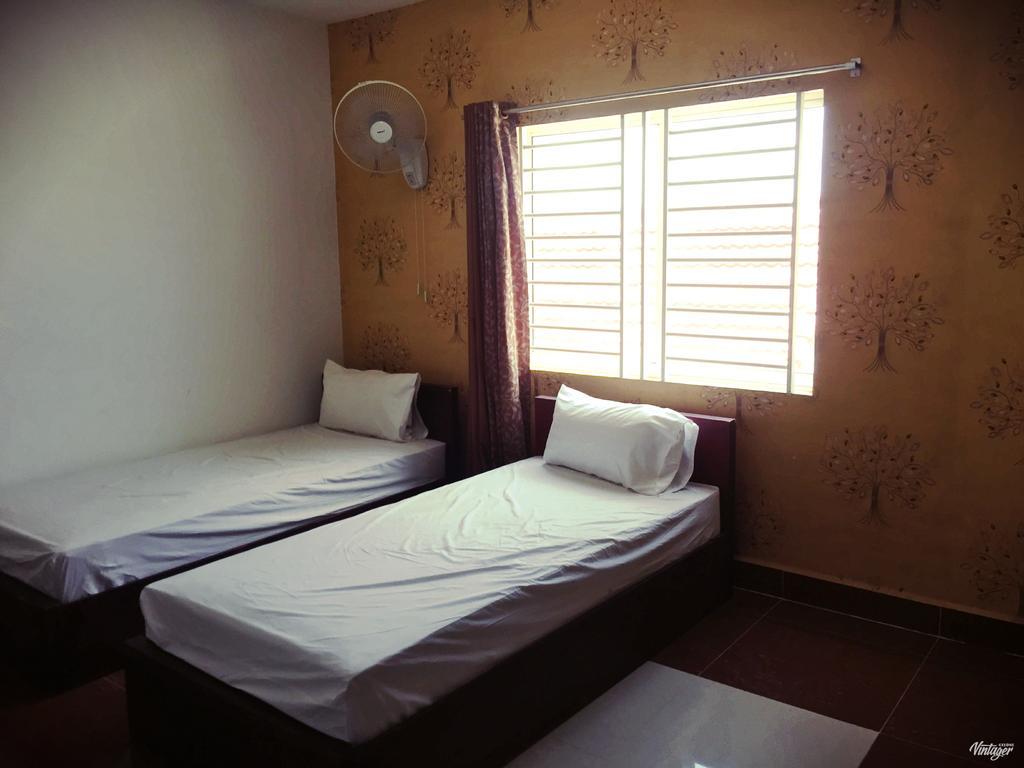 Soben Sensok Guesthouse Phnom Penh Exterior foto